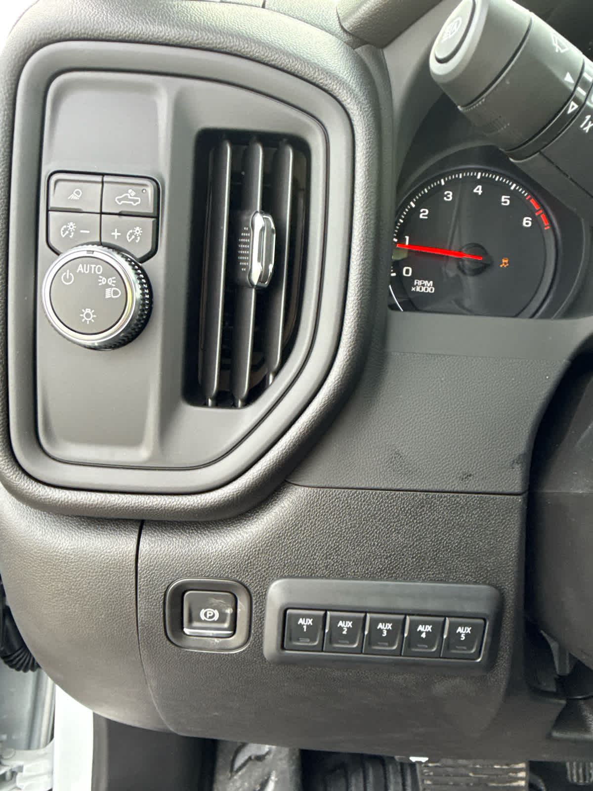 2025 GMC Sierra 2500 HD Pro