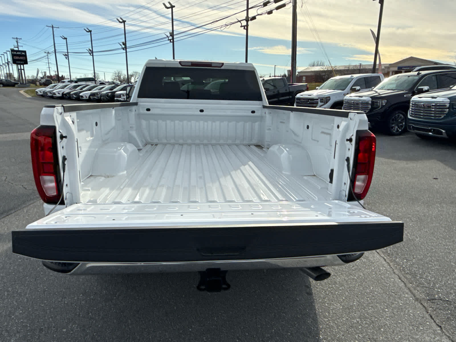 2025 GMC Sierra 2500 HD Pro