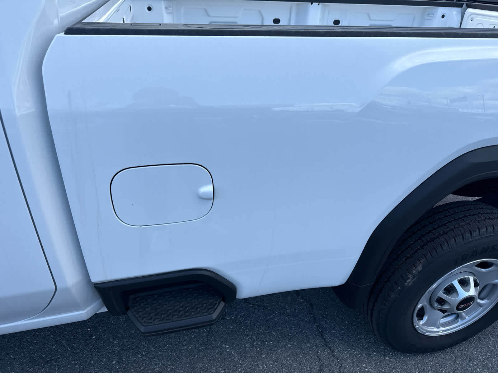 2025 GMC Sierra 2500 HD Pro