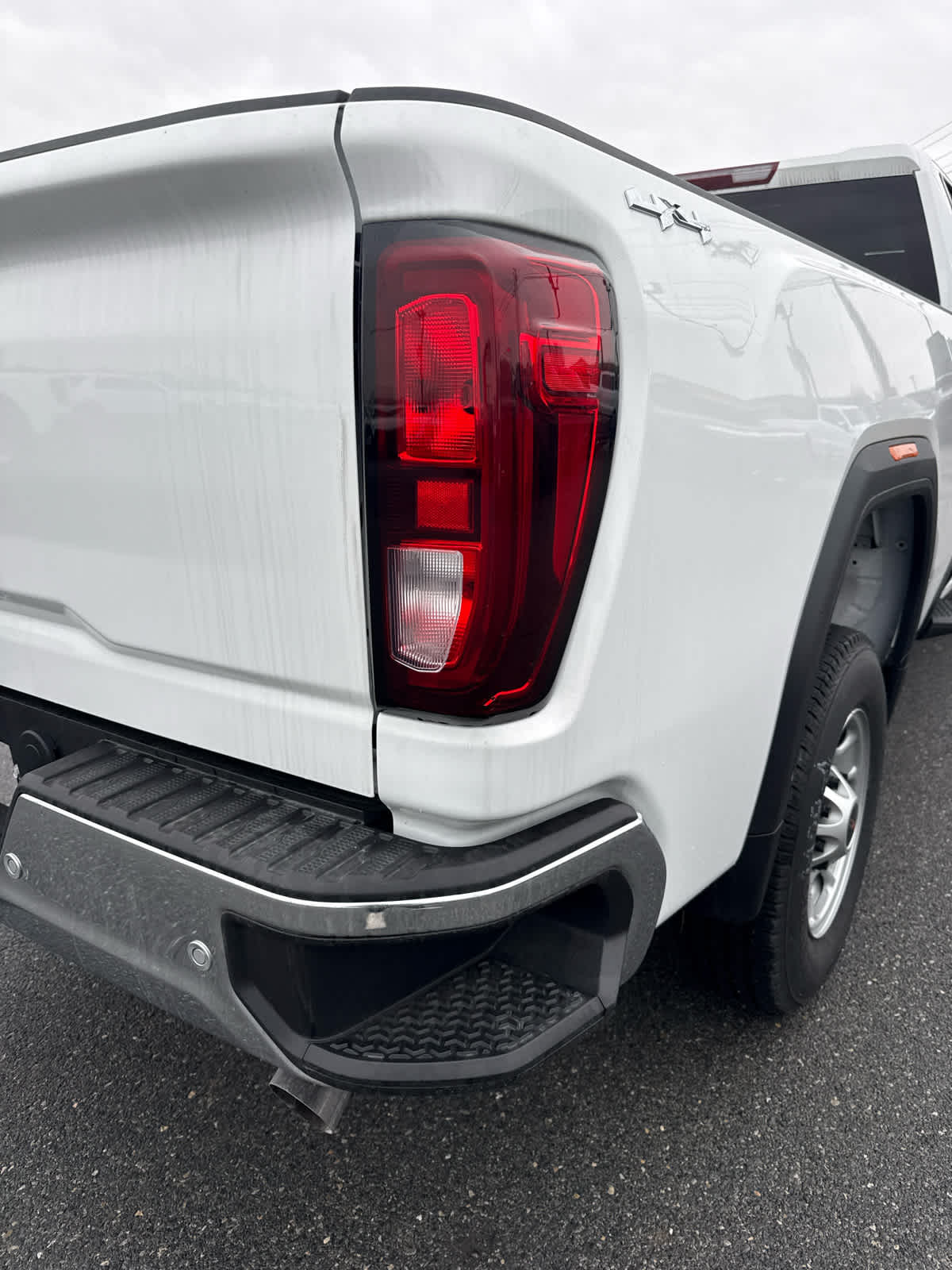 2025 GMC Sierra 2500 HD Pro