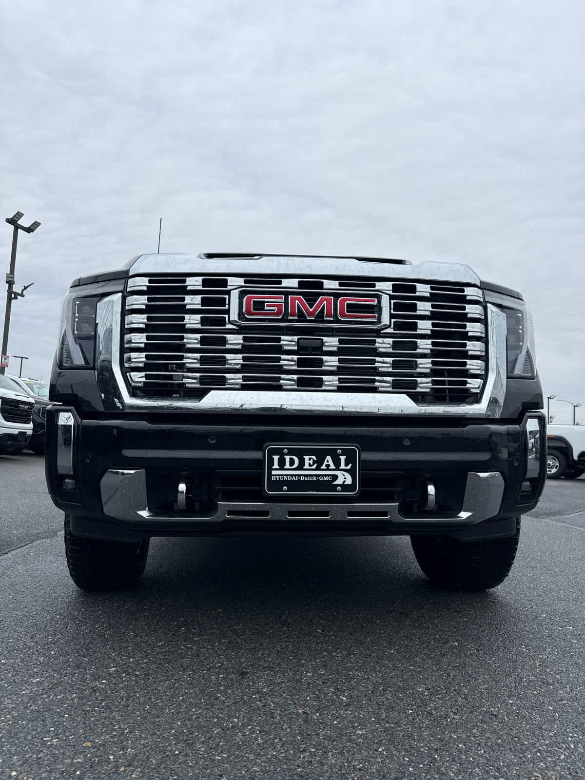 2025 GMC Sierra 2500 HD Denali