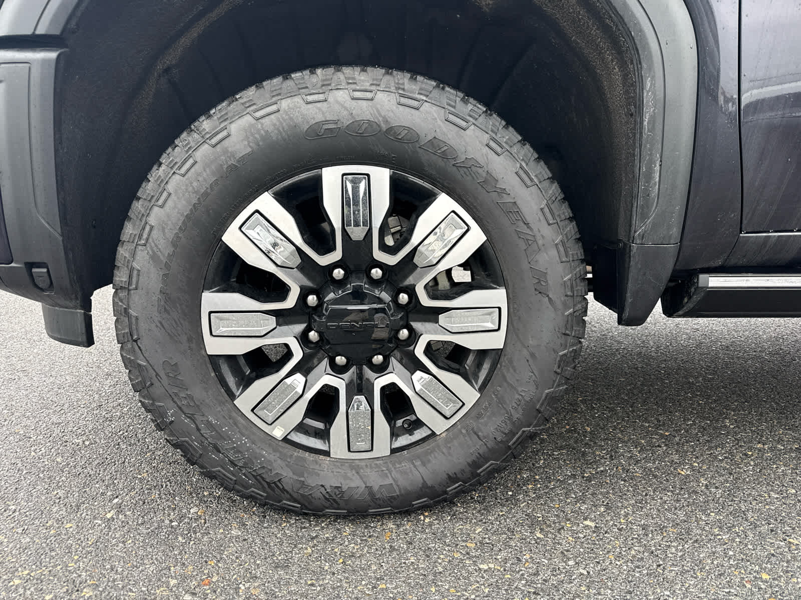 2025 GMC Sierra 2500 HD Denali