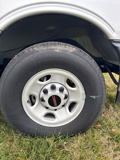 2025 GMC Savana Cargo 2500 Work Van