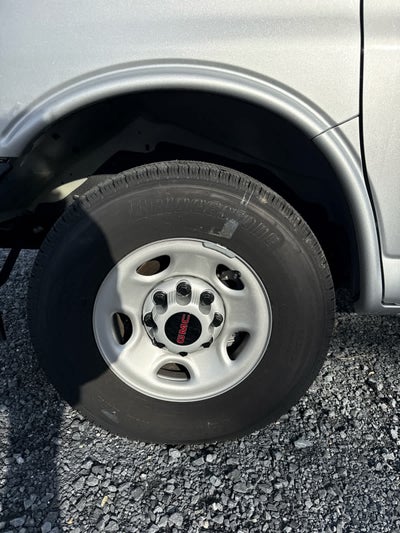 2025 GMC Savana Cargo 2500 Work Van