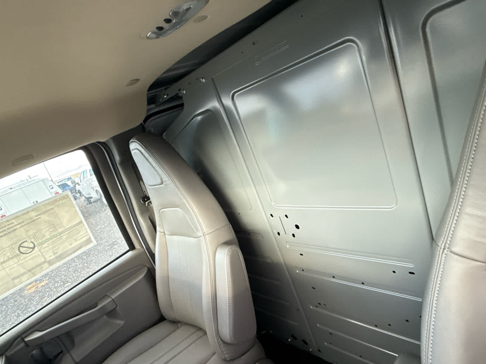 2024 GMC Savana Cargo 2500 Work Van