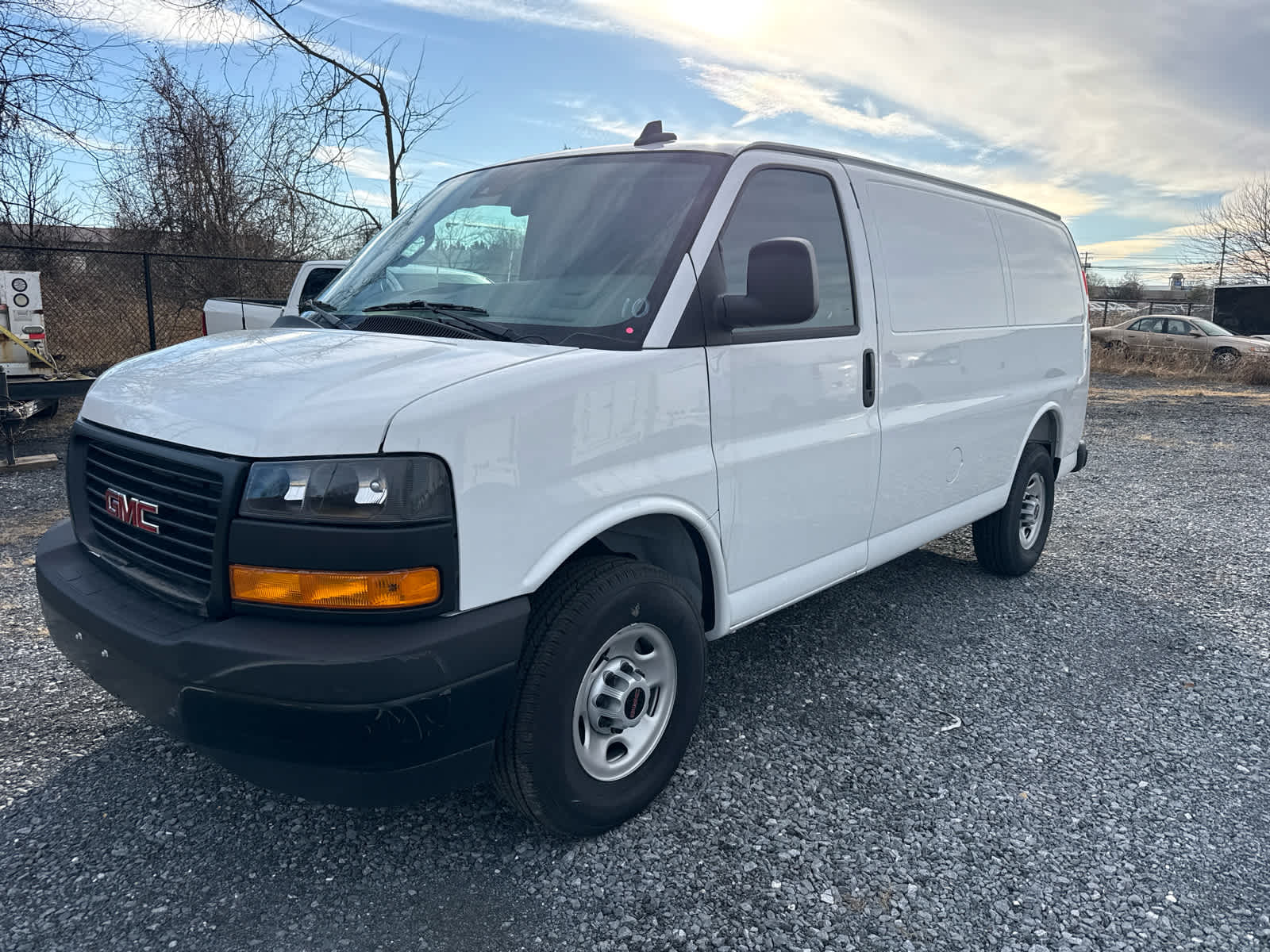 2025 GMC Savana Cargo 2500 Work Van