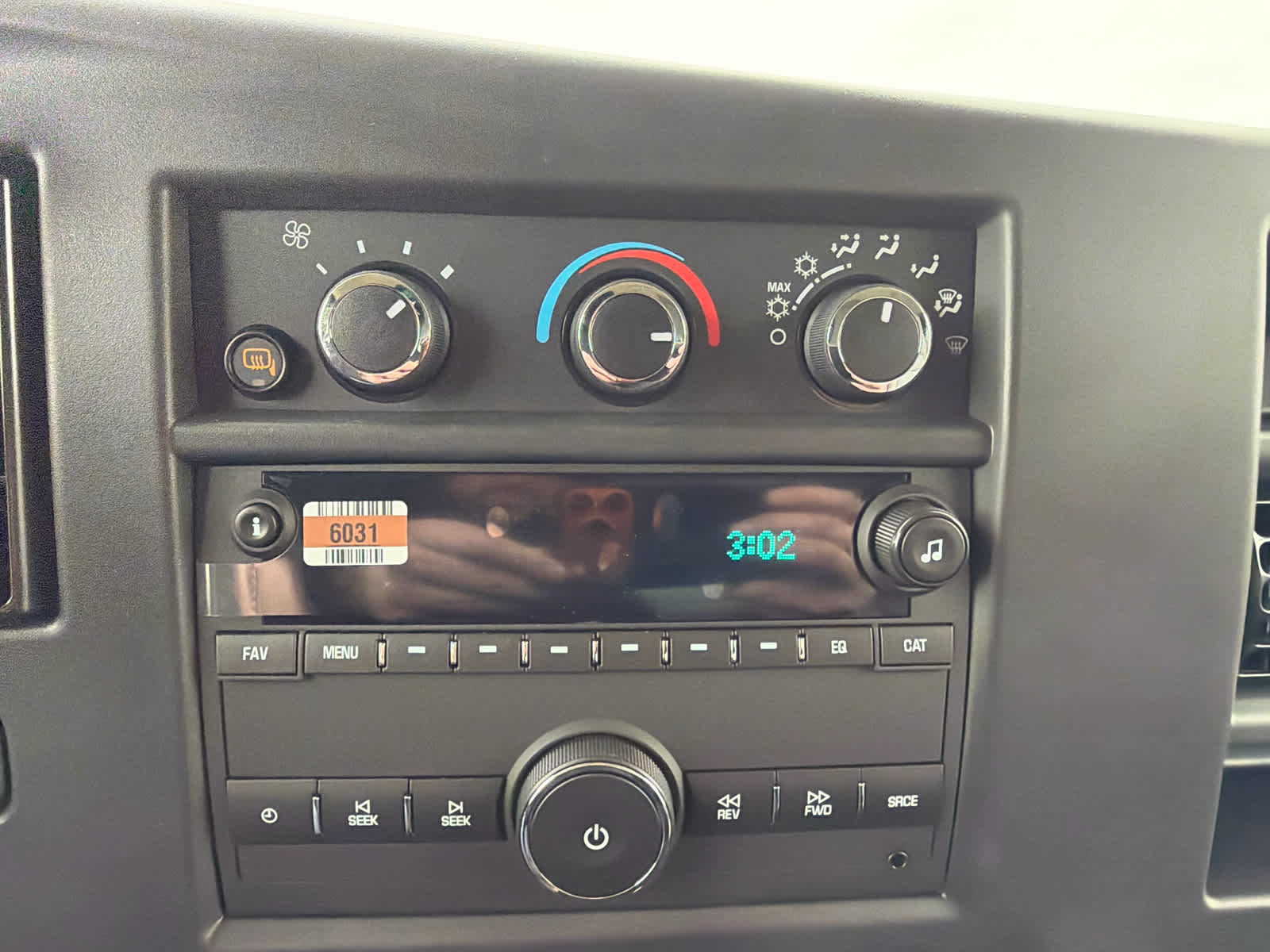 2025 GMC Savana Cargo Work Van