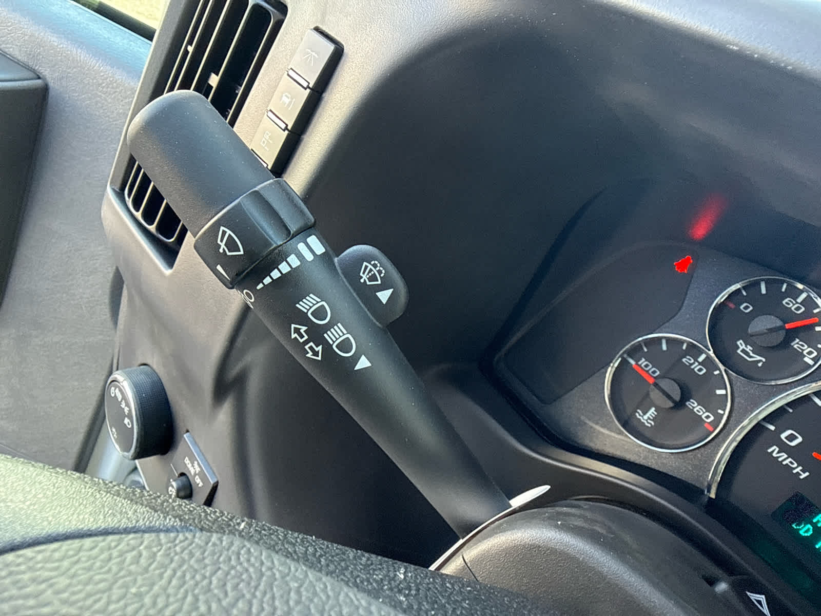 2025 GMC Savana Cargo 2500 Work Van