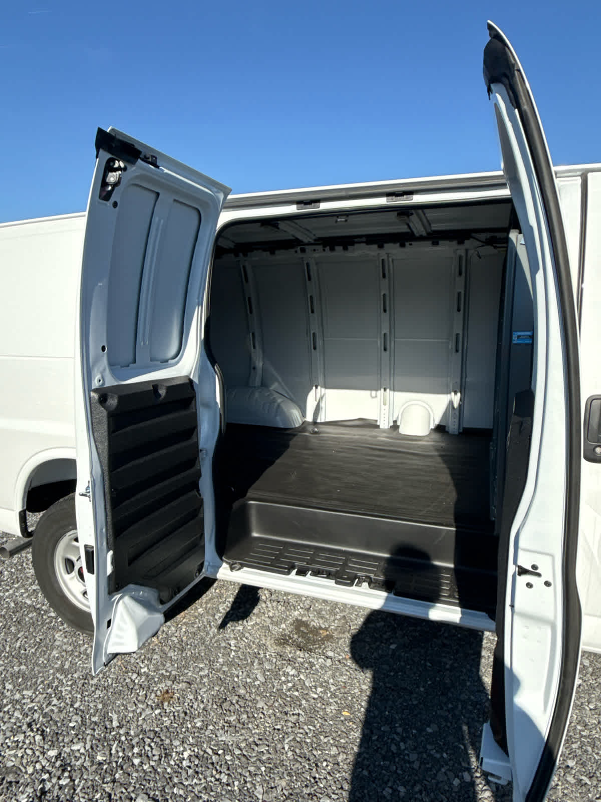 2025 GMC Savana Cargo 2500 Work Van