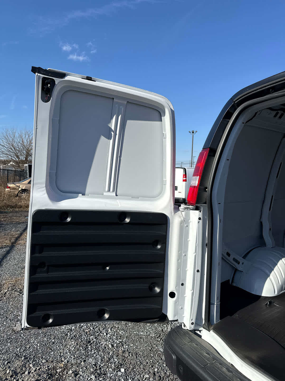 2025 GMC Savana Cargo 2500 Work Van