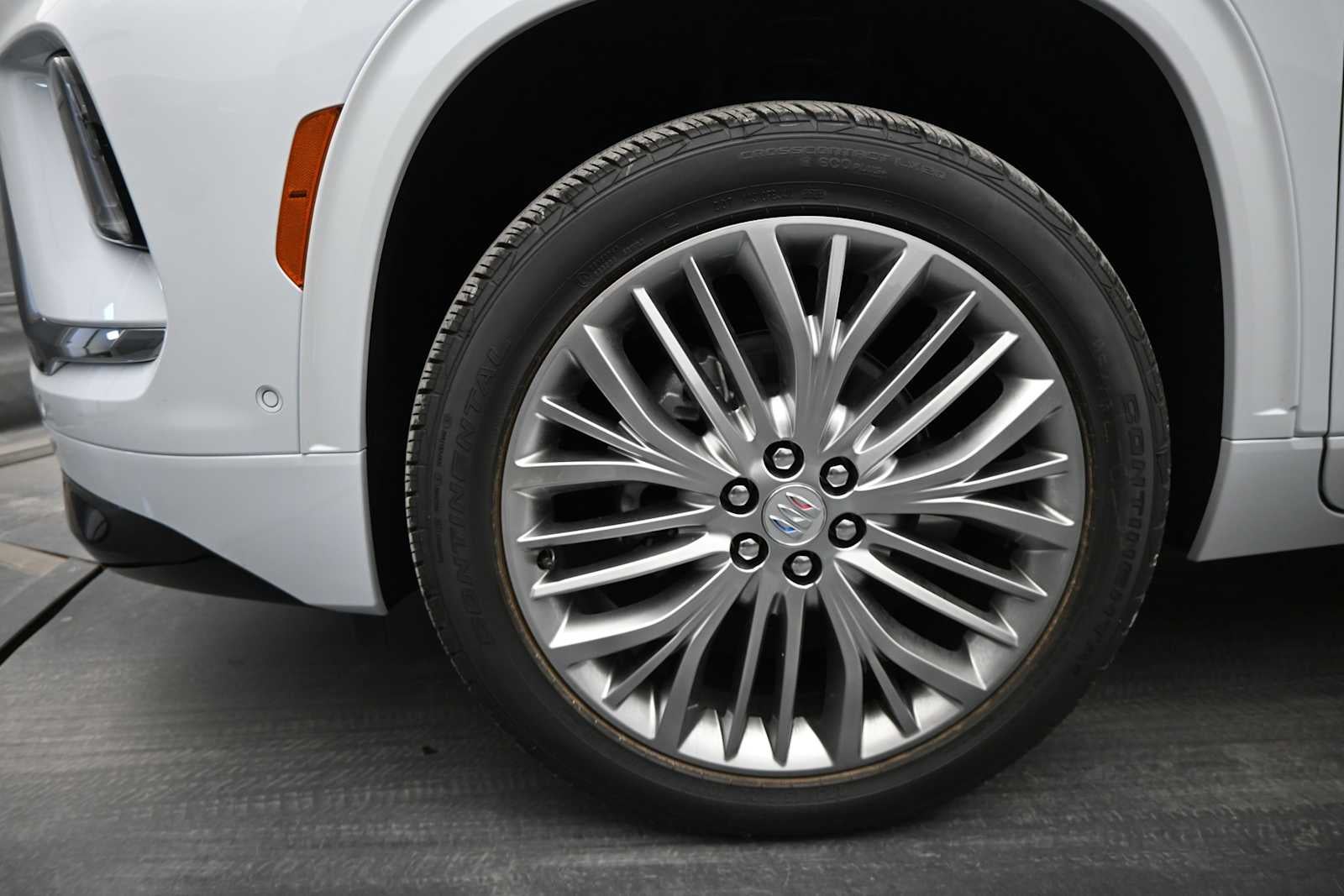 2027 Buick Enclave Avenir