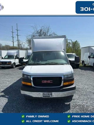 2025 GMC Savana Cutaway 3500 1WT