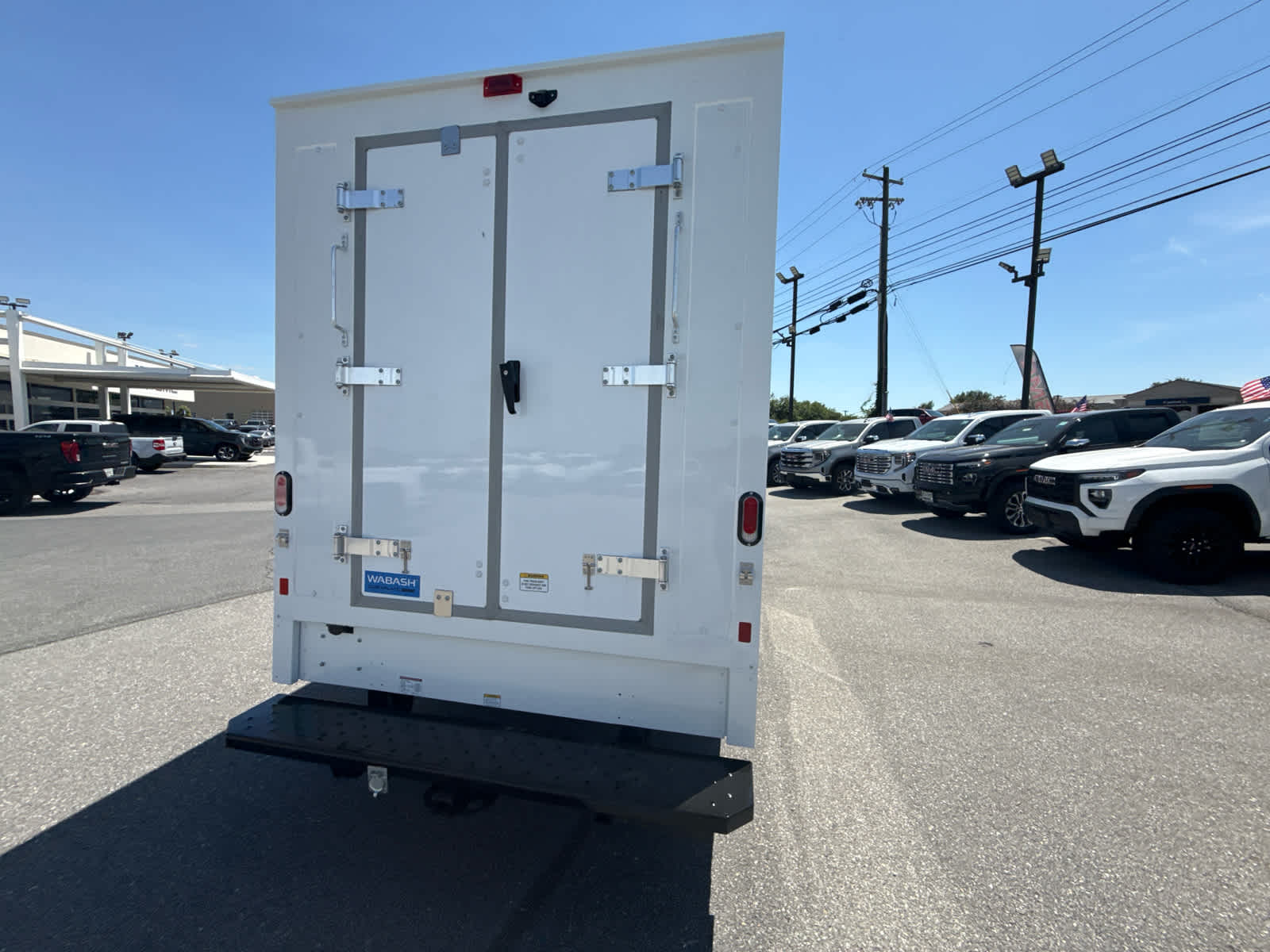 2025 GMC Savana Cutaway 3500 1WT