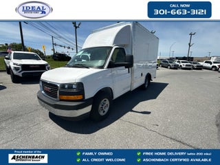 2025 GMC Savana Cutaway 3500 1WT