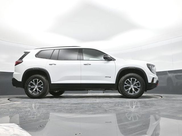 2025 GMC Acadia AT4