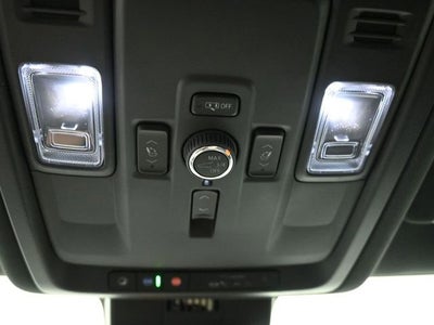 2025 GMC Yukon XL Elevation