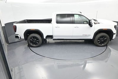 2025 GMC Sierra 2500 HD AT4