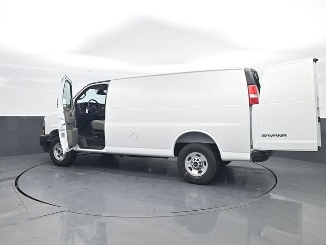 2025 GMC Savana Cargo Work Van