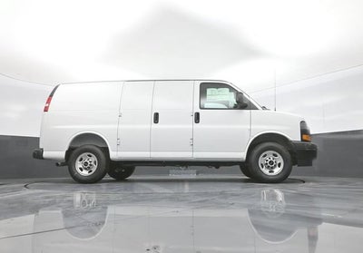 2025 GMC Savana Cargo Work Van