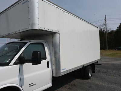 2024 GMC Savana Cutaway 4500 2WT