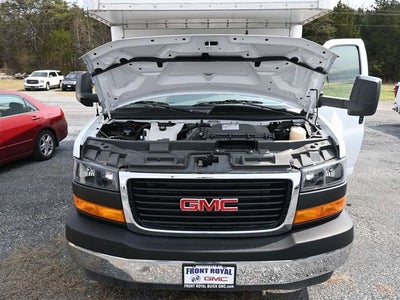 2024 GMC Savana Cutaway 4500 2WT