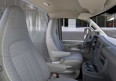 2025 GMC Savana Cutaway 3500 1WT