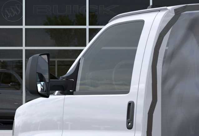 2025 GMC Savana Cutaway 3500 1WT