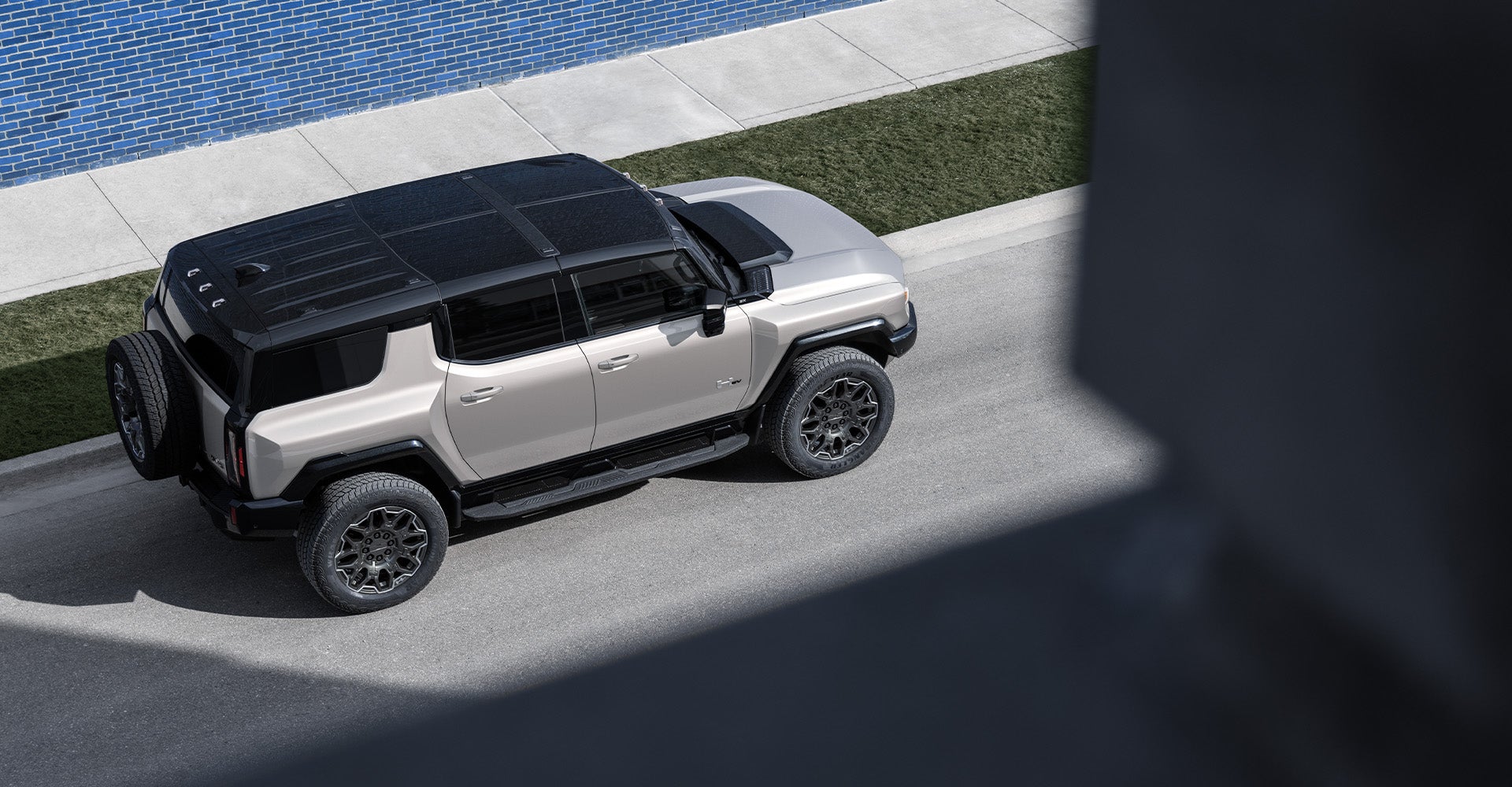 2026 GMC Hummer EV Pickup Specs